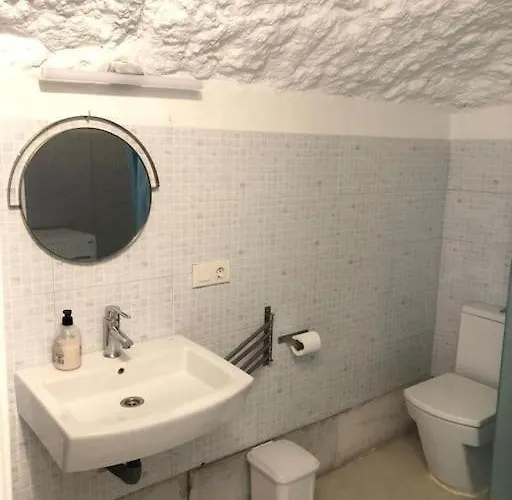 Authentic Cave In Old City Centre Гранада