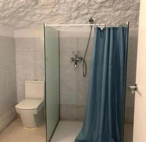 Authentic Cave In Old City Centre Апартаменты